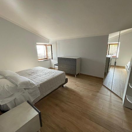Charming 1-Bed Apartment In Montepulciano Stazione מראה חיצוני תמונה